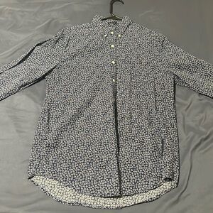 American eagle button down shirt